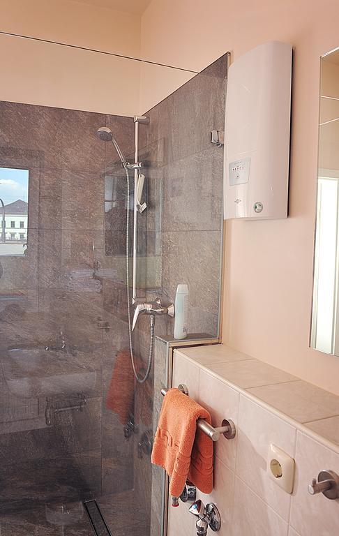 Apartamento Apartmenthaus Stadt Metz *